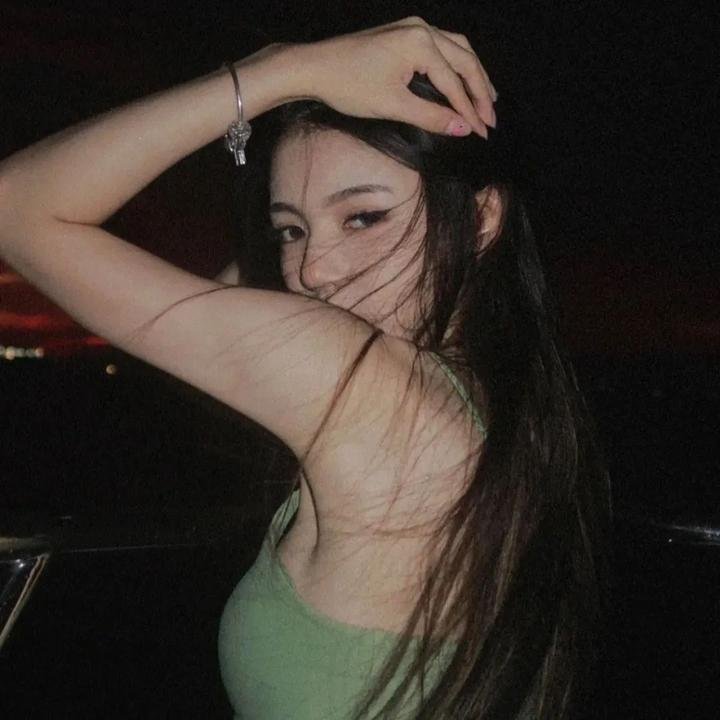 纯真小镇的夫人